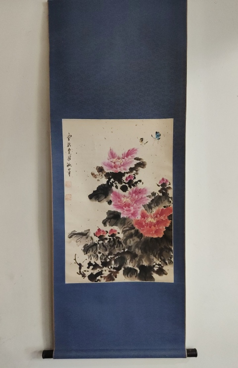 古玩字畫皇家宮庭畫派愛新覺羅毓峰蝶戀花手工原裱立軸拍賣,當前價格798元