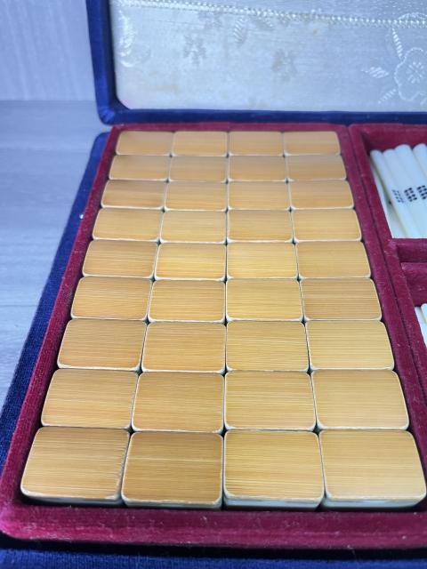 古玩雜項滑嵌竹麻將拍賣，當前價格750元