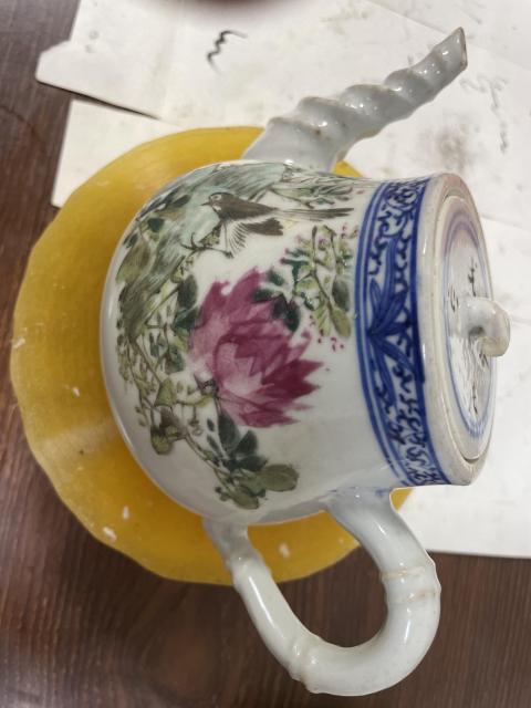 古玩陶瓷淺絳彩花鳥詩文茶壺拍賣，當(dāng)前價(jià)格1800元