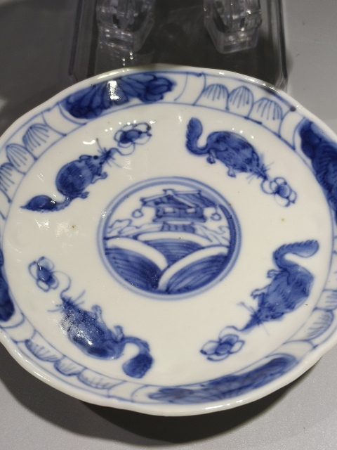 古玩陶瓷(新年放漏中)清康熙·青花海屋添籌圖雙碟套裝拍賣,當前價格133元