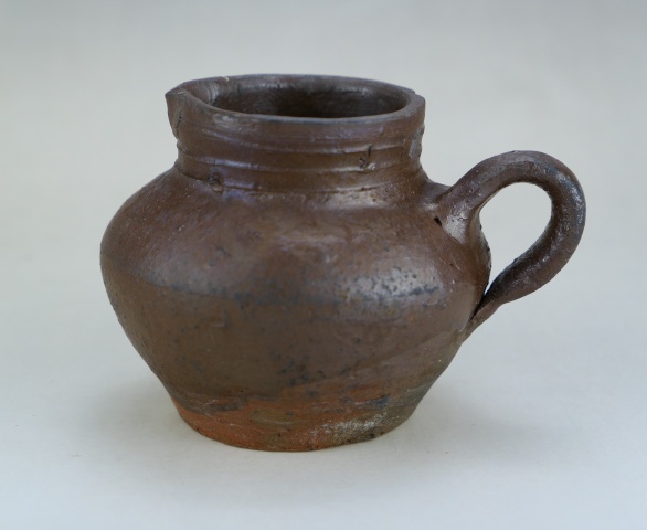 古玩陶瓷唐:洪塘窯醬釉小執壺拍賣，當前價格2360元