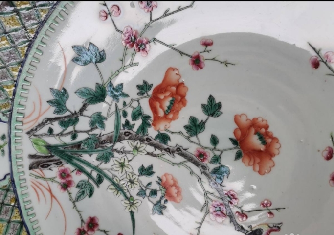 古玩陶瓷(康熙盤官窯盤雍正盤)五彩花鳥紋粉彩盤拍賣,當前價格18000元