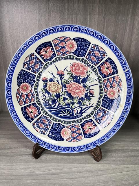 青花加彩花卉紋盤拍賣，當前價格80元
