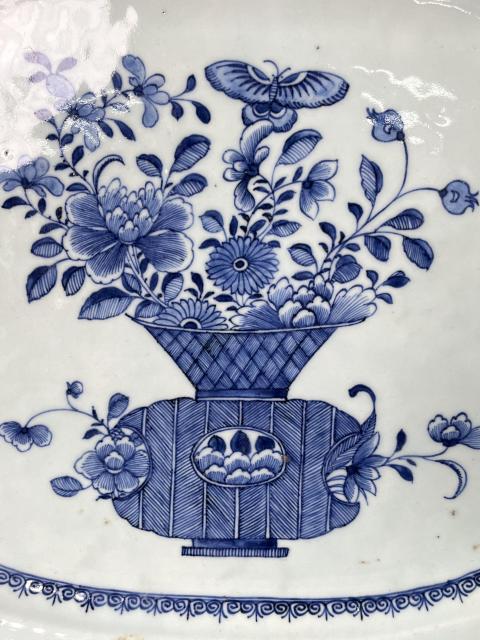 古玩陶瓷清康雍 極品青花提籃花卉紋八方盤（超大盤）拍賣，當前價格5800元