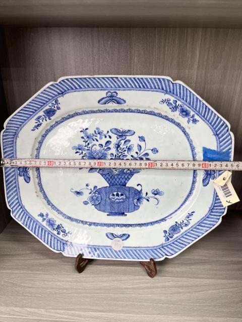 古玩陶瓷清康雍 極品青花提籃花卉紋八方盤（超大盤）拍賣，當前價格5800元