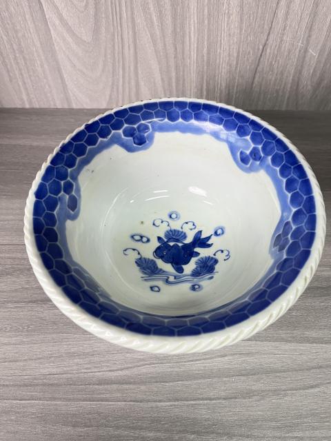 古玩陶瓷清晚期 精品青花魚藻紋花口碗拍賣,當前價格650元