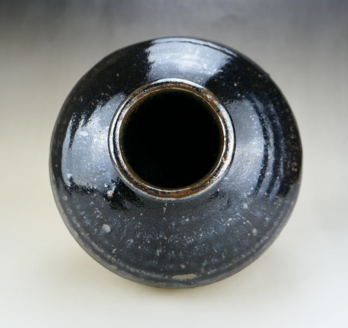 古玩陶瓷明代?油滴釉高領(lǐng)罐拍賣，當前價格1999元