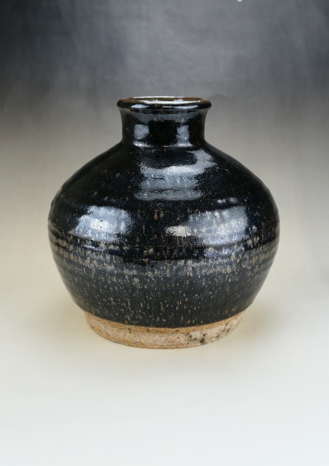 古玩陶瓷明代?油滴釉高領(lǐng)罐拍賣，當前價格1999元