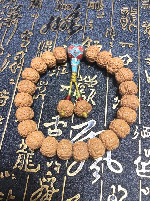 古玩玉器【活動大促】精品天然金剛菩提手串拍賣,當前價格108元