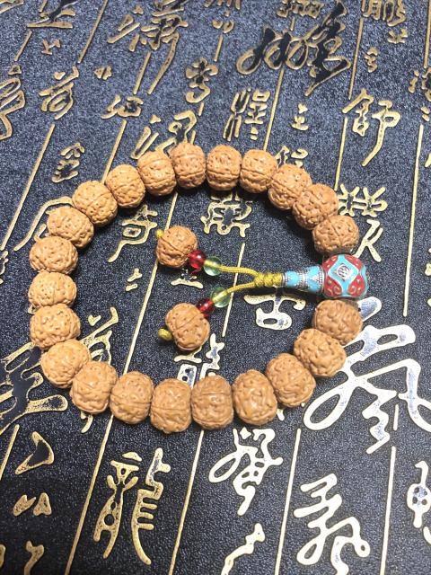 古玩玉器【活動大促】精品天然金剛菩提手串拍賣,當前價格108元