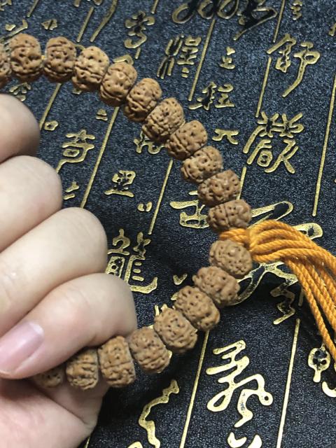 古玩玉器精品天然金剛菩提手持拍賣,當前價格88元