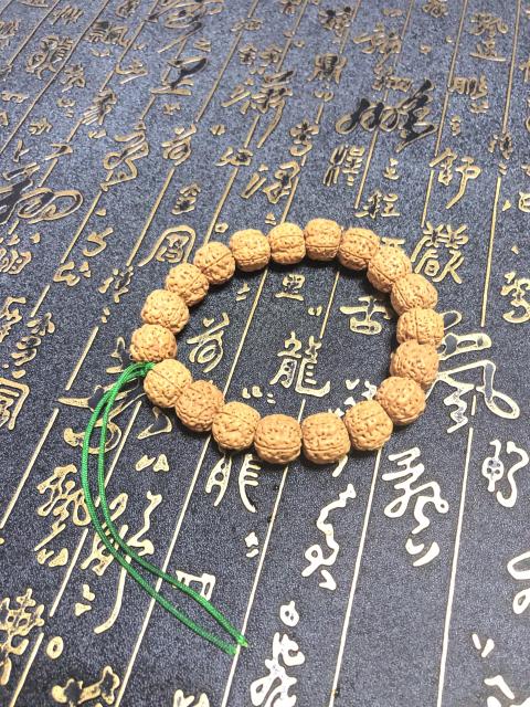 古玩玉器精品天然金剛菩提手持拍賣，當(dāng)前價(jià)格108元