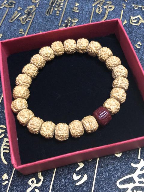 古玩玉器精品天然金剛菩提手串拍賣，當前價格99元