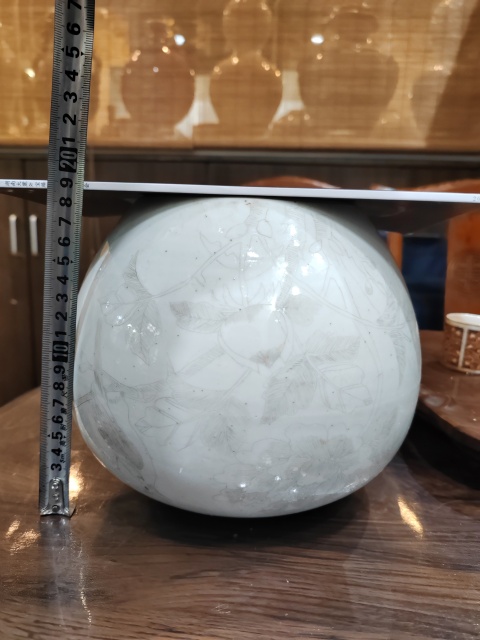 古玩陶瓷名家王隆興墨彩刻瓷花鳥花卉詩文紋西瓜罐拍賣,當(dāng)前價格1200元