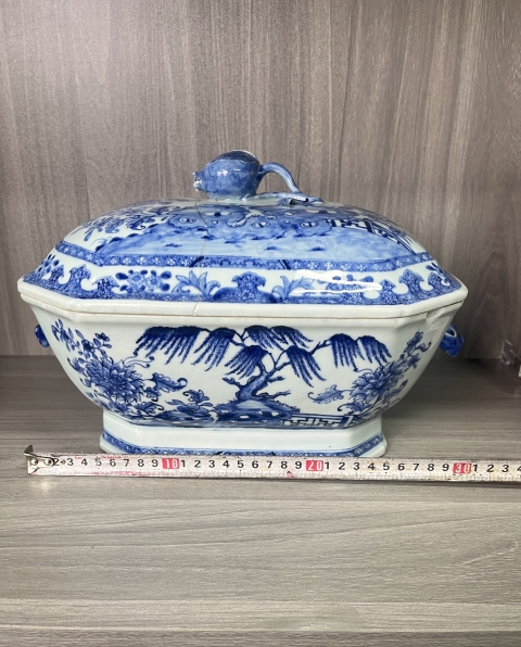 古玩陶瓷清乾隆 極品青花洞石花卉紋八方獸耳蓋鍋（重器）拍賣，當前價格2500元