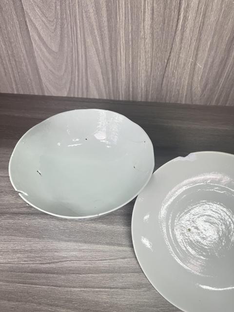 古玩陶瓷清嘉慶 二級(jí)官淡描花卉紋大蓋碗拍賣,當(dāng)前價(jià)格680元