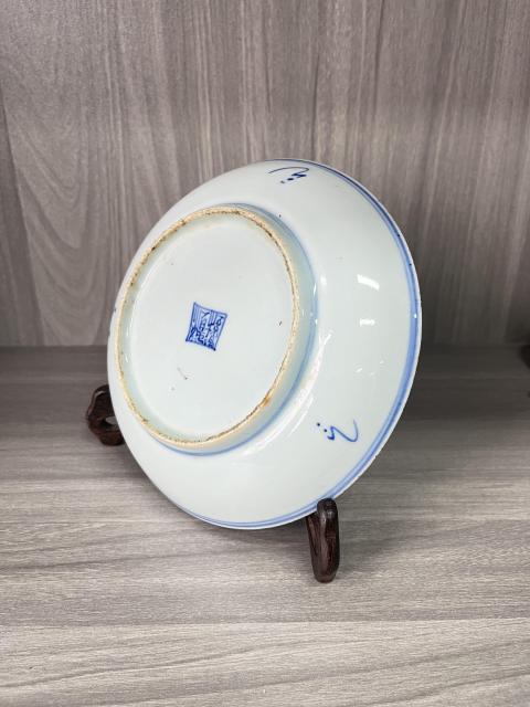 古玩陶瓷清中期 精品青花淡描花卉紋盤拍賣，當(dāng)前價(jià)格650元