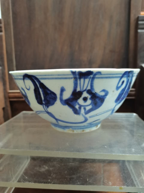 古玩陶瓷青花玉蘭花卉紋碗拍賣，當前價格3500元