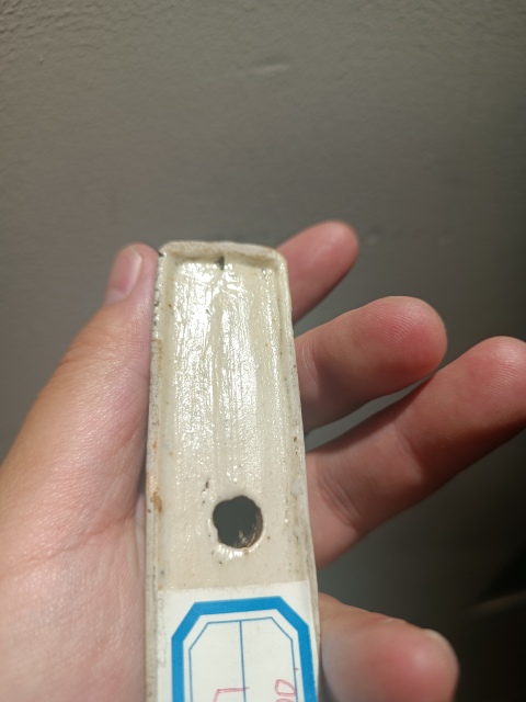 古玩陶瓷清中期霽藍(lán)釉印海水紋筆架山拍賣,當(dāng)前價格6500元