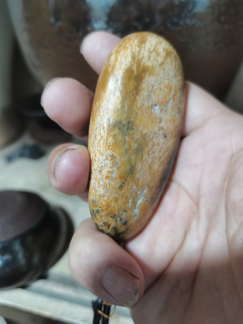 古玩玉器和田籽料河磨玉雕山水人物把件拍賣,當前價格2222元
