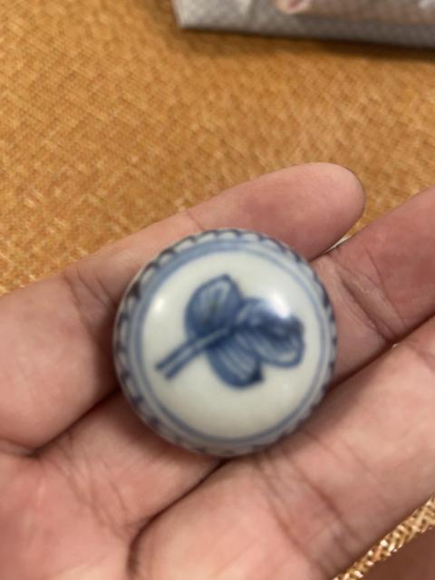 古玩陶瓷明末清初青花纏枝花卉罐拍賣，當(dāng)前價格5000元
