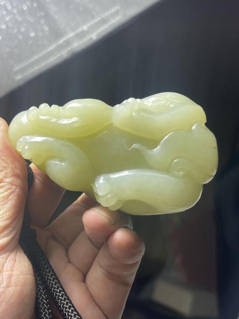 古玩玉器和田玉雕“瑞獸”把件拍賣,當前價格1680元