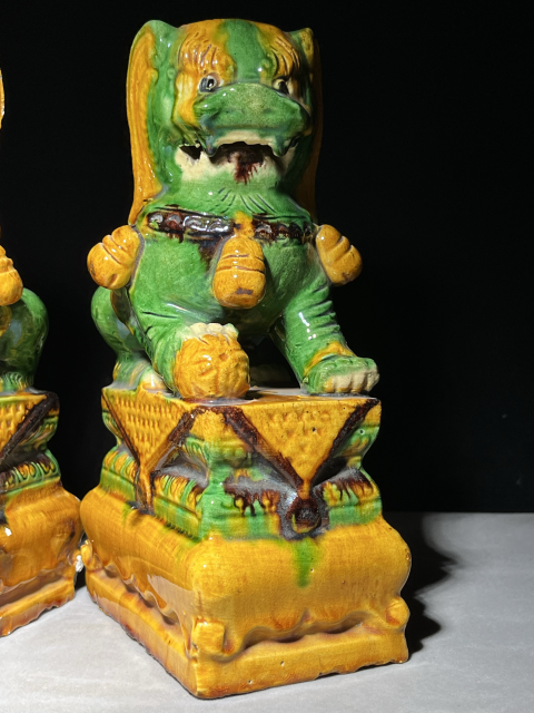 古玩陶瓷素三彩獅子擺件拍賣，當(dāng)前價格1600元