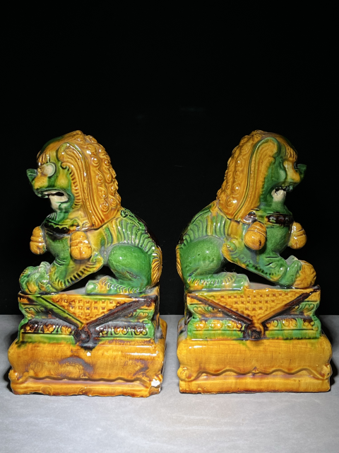 古玩陶瓷素三彩獅子擺件拍賣，當(dāng)前價格1600元