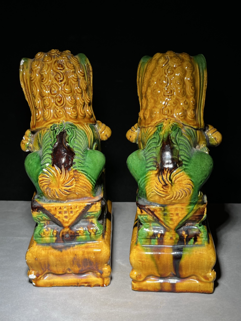 古玩陶瓷素三彩獅子擺件拍賣，當(dāng)前價格1600元