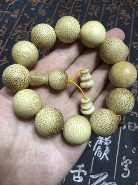 古玩玉器精品天然金絲竹手串拍賣，當前價格88元