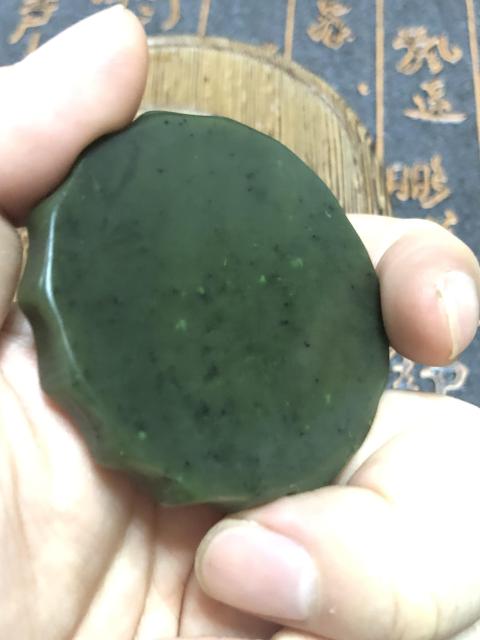 古玩玉器精品和田玉雕“喜上梅梢”掛牌拍賣,當(dāng)前價格800元