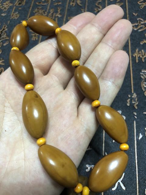 古玩玉器精品天然橄欖核雕手串拍賣，當前價格88元