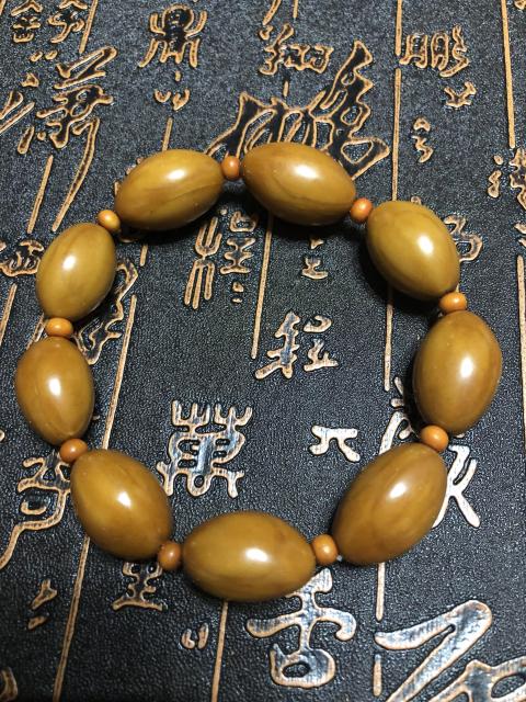 古玩玉器精品天然橄欖核雕手串拍賣,當前價格88元