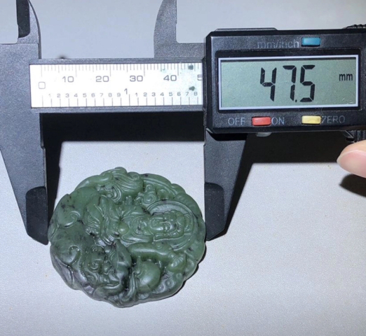 古玩玉器精品和田碧玉雕“菩薩”掛牌拍賣，當(dāng)前價(jià)格200元