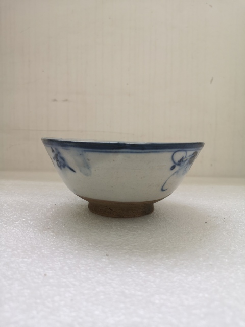 古玩陶瓷花卉紋青花碗拍賣,當前價格298元