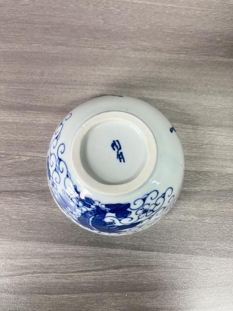 古玩陶瓷清道光 二級(jí)官內(nèi)府青花芭蕉花蝶紋碗拍賣(mài)，當(dāng)前價(jià)格1100元