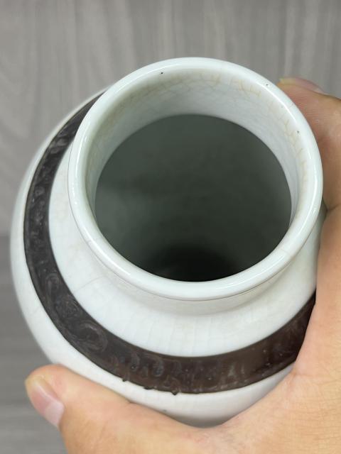 古玩陶瓷民國 精品哥釉賞瓶拍賣，當前價格390元