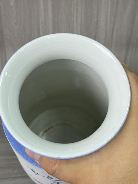 古玩陶瓷藍釉彩繪花鳥紋賞瓶拍賣，當前價格1元