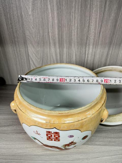 古玩陶瓷黃地粉彩龍鳳紋粥罐拍賣，當前價格380元