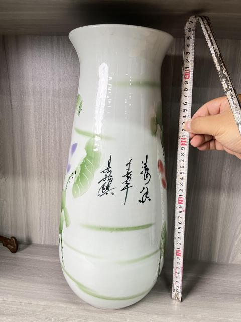 古玩陶瓷粉彩花卉紋琵琶尊拍賣，當前價格450元