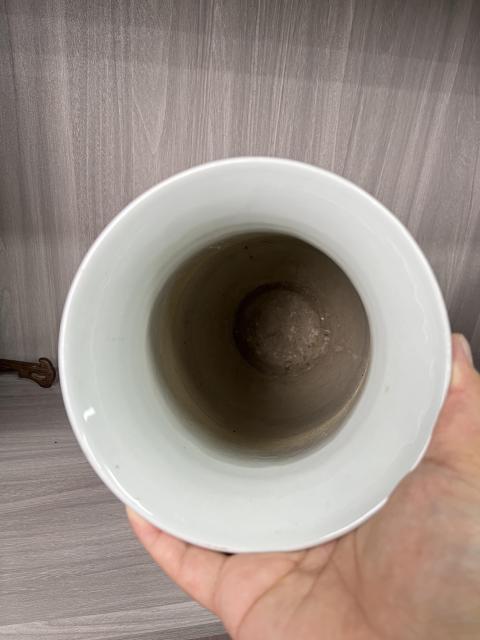 古玩陶瓷粉彩花卉紋琵琶尊拍賣，當前價格450元