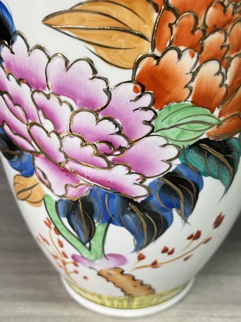 古玩陶瓷粉彩花鳥紋賞瓶拍賣,當前價格350元