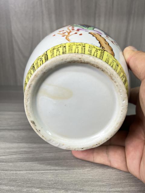 古玩陶瓷粉彩花鳥紋賞瓶拍賣,當前價格350元