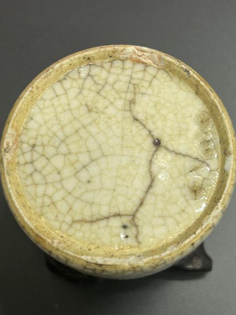古玩陶瓷清中晚期哥釉水盂拍賣，當前價格880元