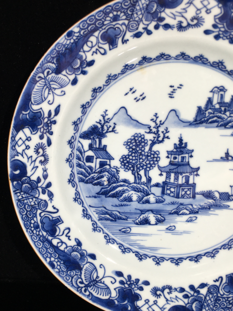 古玩陶瓷乾隆青花山水樓閣紋折沿盤拍賣,當前價格1388元