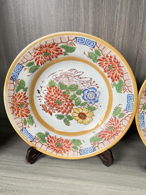 古玩陶瓷粉彩花卉紋折沿盤一對拍賣,當前價格290元