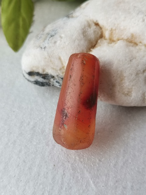 古玩玉器秦漢.天然紅瑪瑙多棱珠拍賣,當(dāng)前價格496元