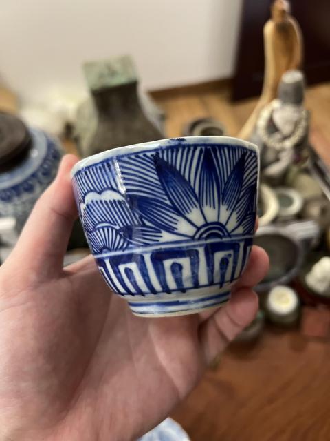 古玩陶瓷清代青花杯拍賣,當前價格233元