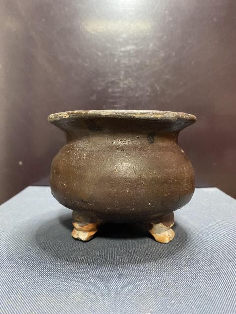 古玩陶瓷宋.吉州褐釉獸足爐拍賣，當前價格2900元