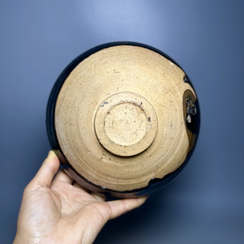 古玩陶瓷耀州窯黑地兔毫釉大碗拍賣，當前價格11000元